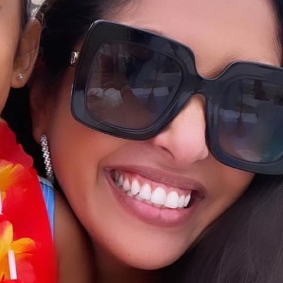 GUCCI SUNGLASSES OVERSIZED - Picture 9 of 9